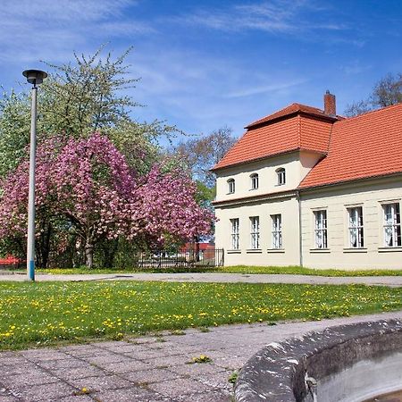 Gaestehaus Schloss Plaue Бранденбург Екстериор снимка